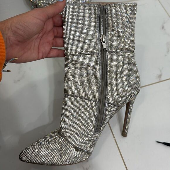 Steve Madden Sparkle Bootie Heels - Size 8 - Winona Silver Rhinestone Heels - Picture 2 of 5